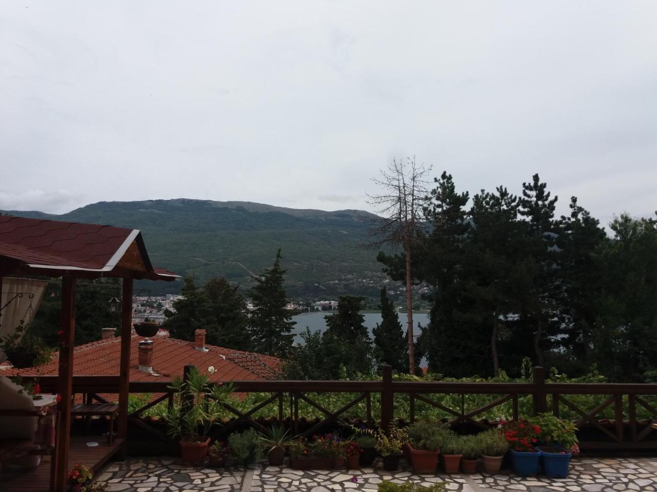Apartments Sonja Ohrid Luaran gambar
